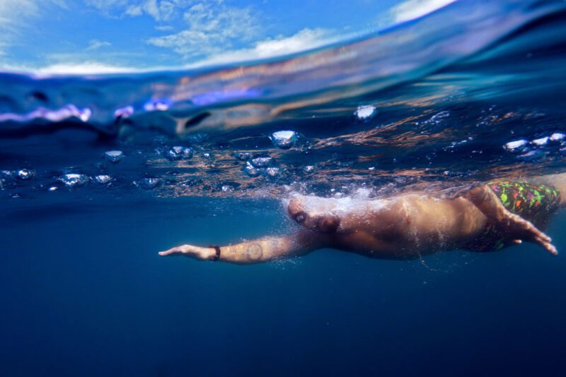 Diego Cantillo, nadador de aguas abiertas | 14K cruce Golfo Dulce