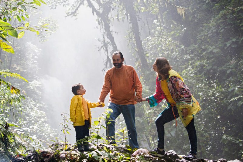 Family portrait at La Paz Waterfall Gardens