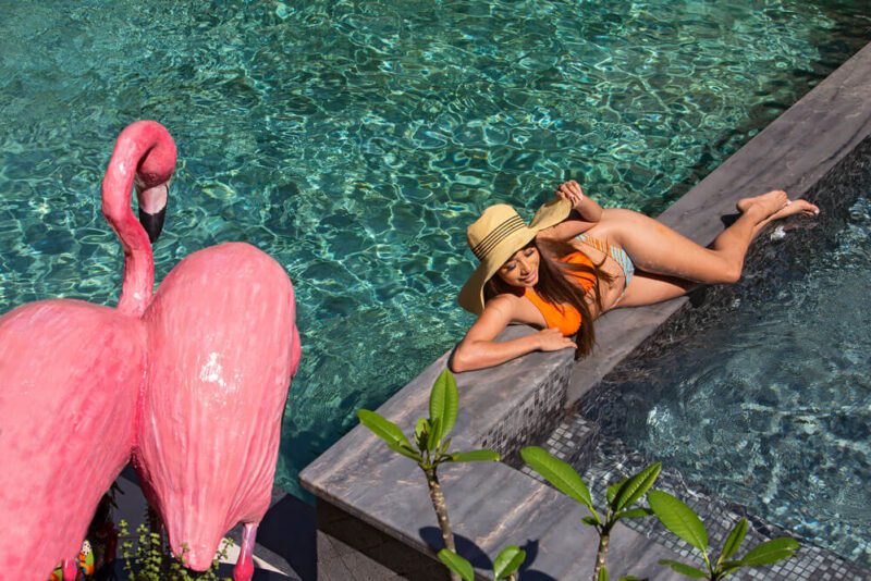 Pink flamingos and a great tan - Saranda Boutique Hotel